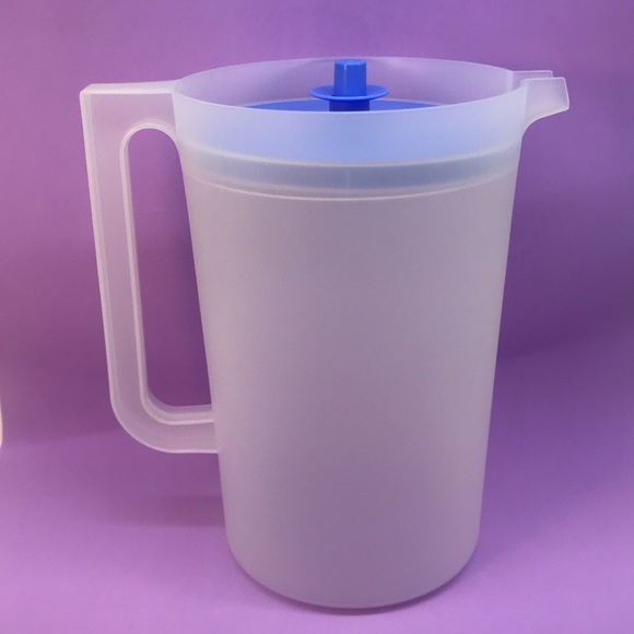Tupperware Jumbo Jug 4 Liter - Picture 1 of 13
